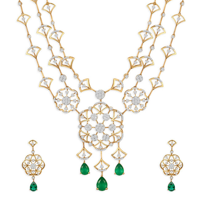 Tanishq 18KT Diamond Necklace with Earrings for Women 3