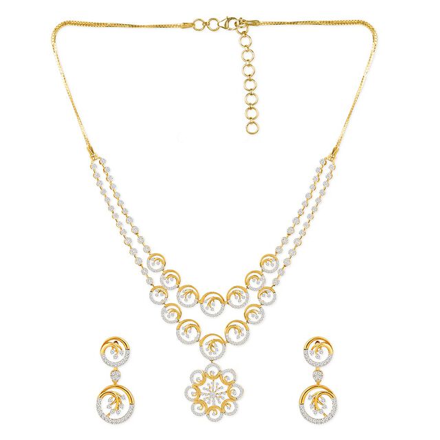 Tanishq 18KT Diamond Neckwear and Earring for Women 