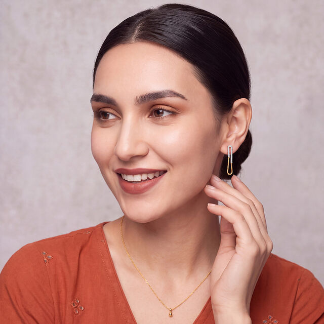 Tanishq 18KT Diamond Earrings for Women 2