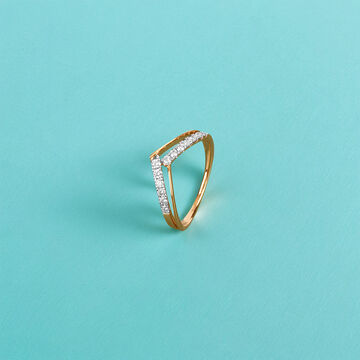 Chevron Elegance Diamond Ring