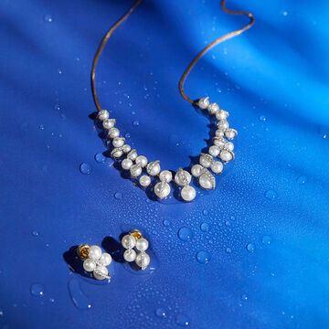 Radiant Pearl Crystal Set