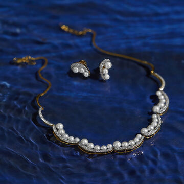 Ocean-Inspired Pearl Set