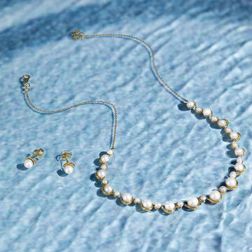 The Ocean Whisper Pearl Set