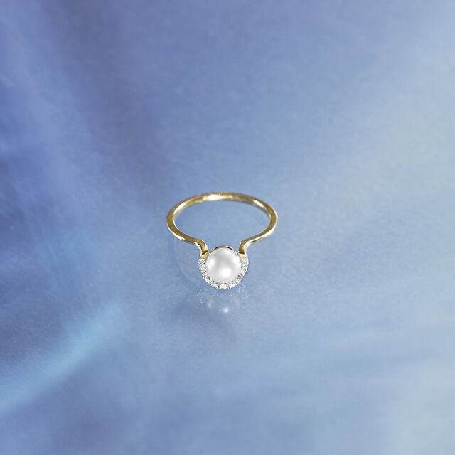 Crescent Pearl Ring 
