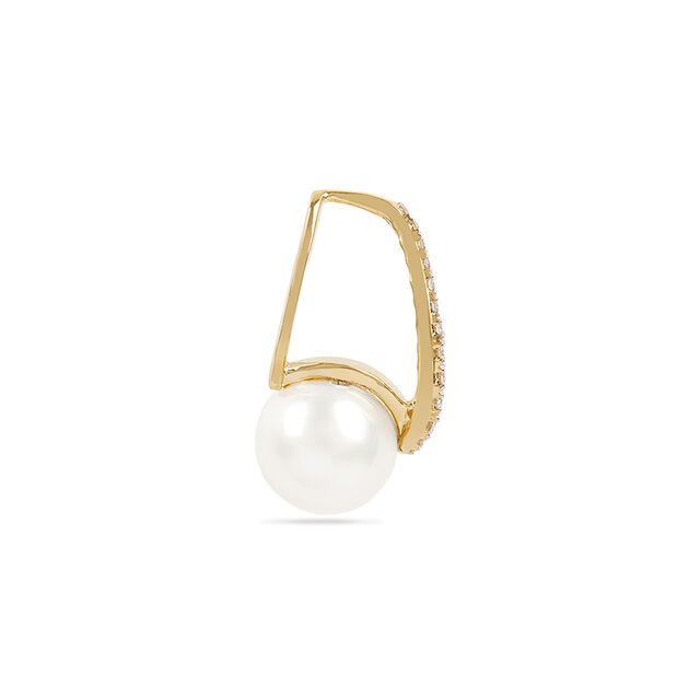 Pearl in Waves Pendant 4