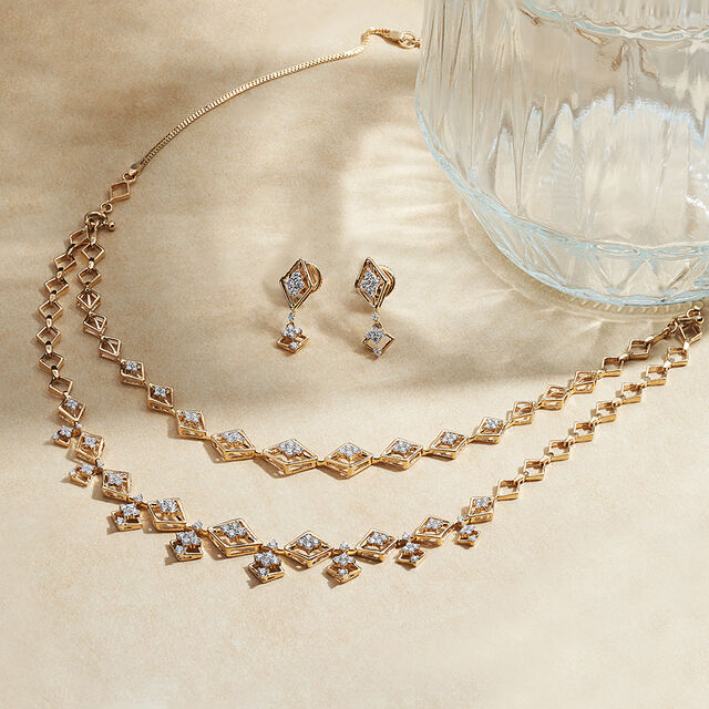 Tanishq 18KT Diamond Necklace Set for Women 