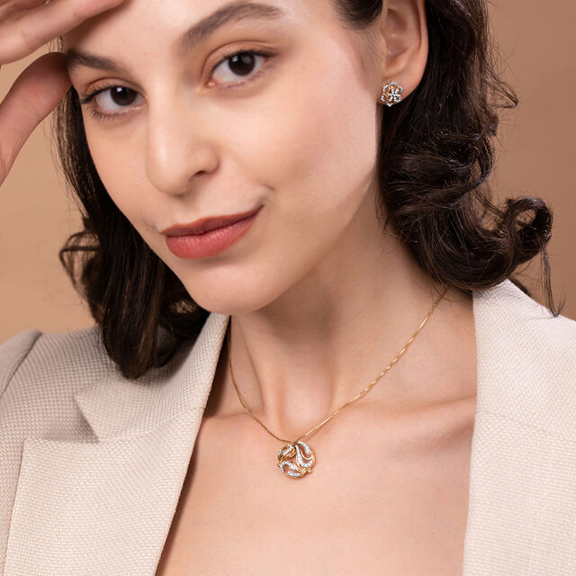 Oval Diamond Ring Pendant 9
