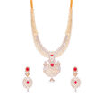 Tanishq 18 Karat Diamond Necklace Set for Women 2
