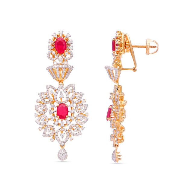 Tanishq 18 Karat Diamond Necklace Set for Women 5