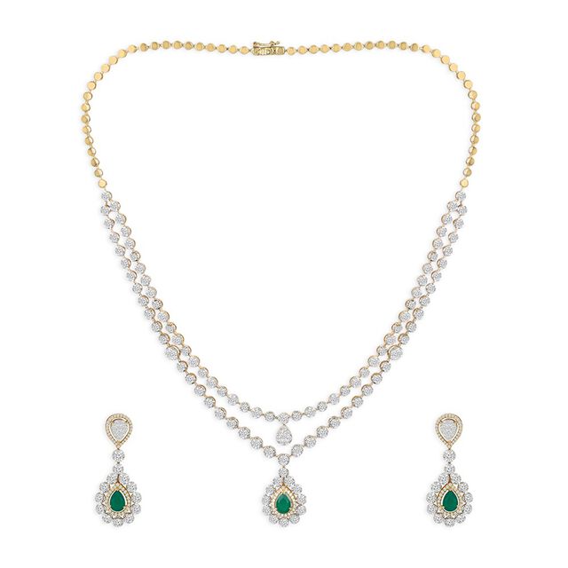 Tanishq 18KT Gold Necklace Set for Women 