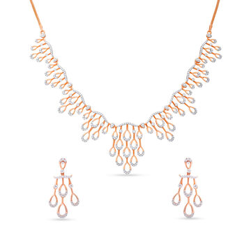 Tanishq 18 Karat Diamond Necklace Set for Women