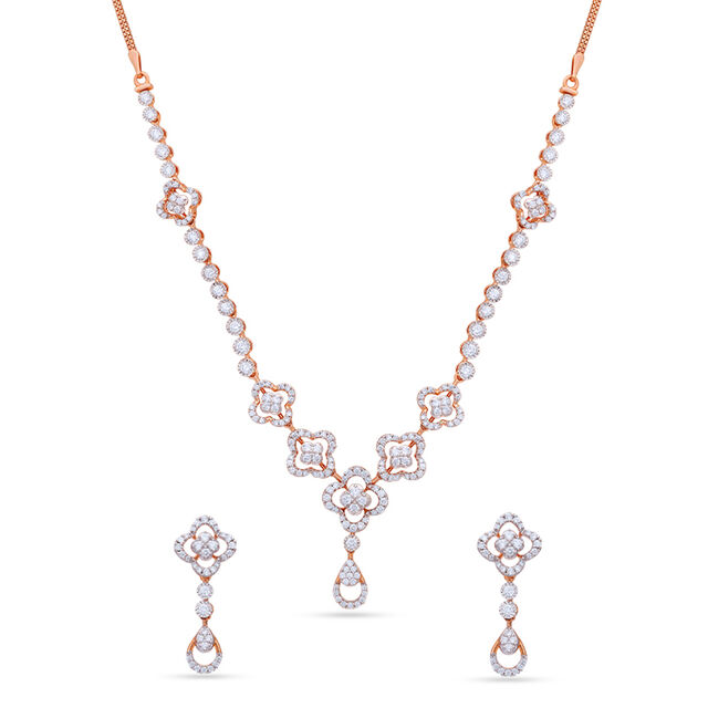 Tanishq 18 Karat Diamond Necklace Set for Women 