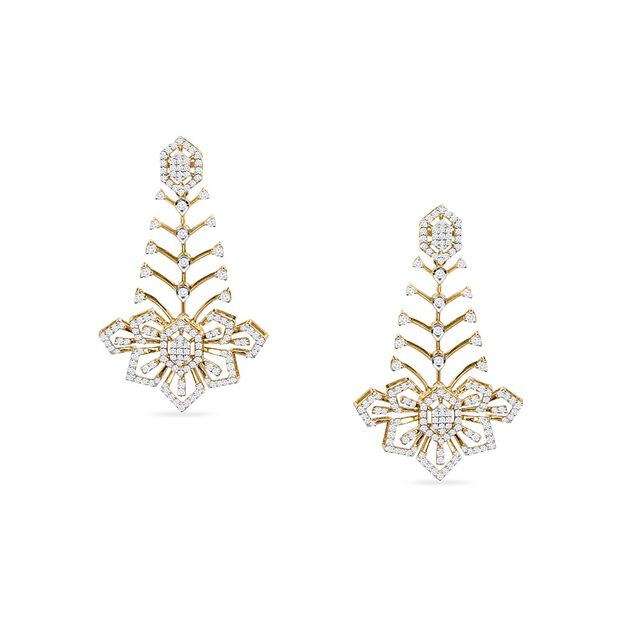 Tanishq 18KT Diamond Necklace Set for Women 4