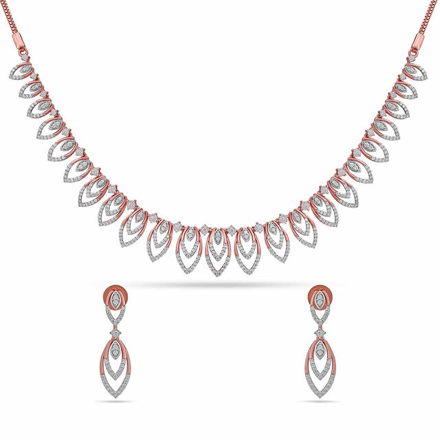 Tanishq 18 KT Diamond Necklace Set for Women 