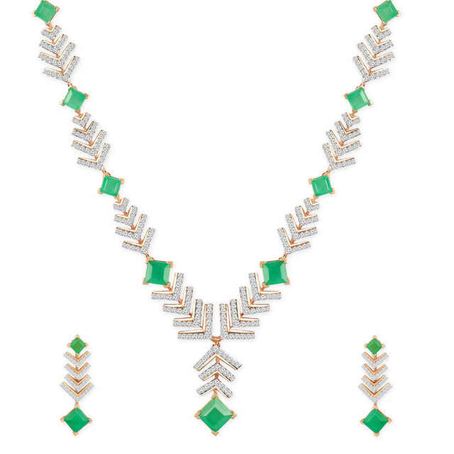 Tanishq 18KT Diamond Neckwear with Earrings for Women 3