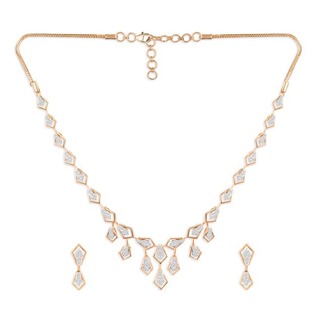 Tanishq 18KT Diamond Neckwear with Earrings for Women 