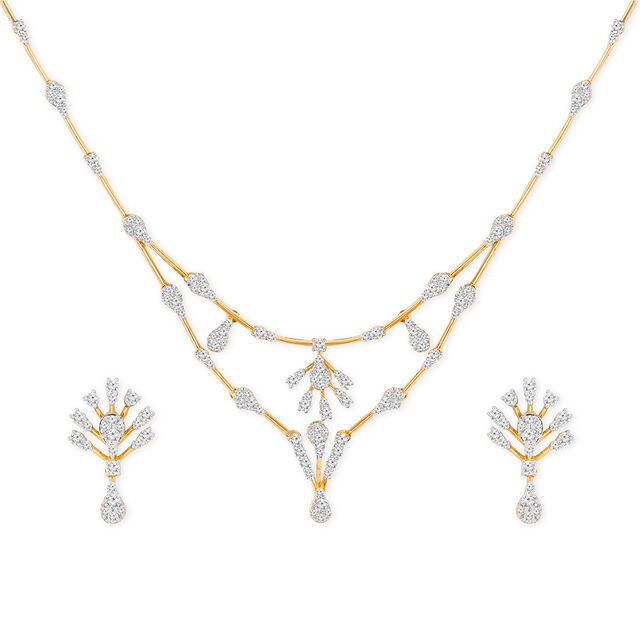Tanishq 18KT Diamond Neckwear with Earrings for Women 3
