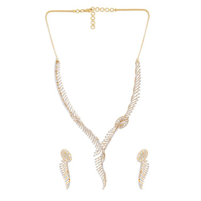 Tanishq 18KT Diamond Neckwear with Earrings for Women 