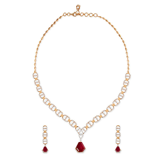 Tanishq 18KT Diamond Neckwear with Earrings for Women 