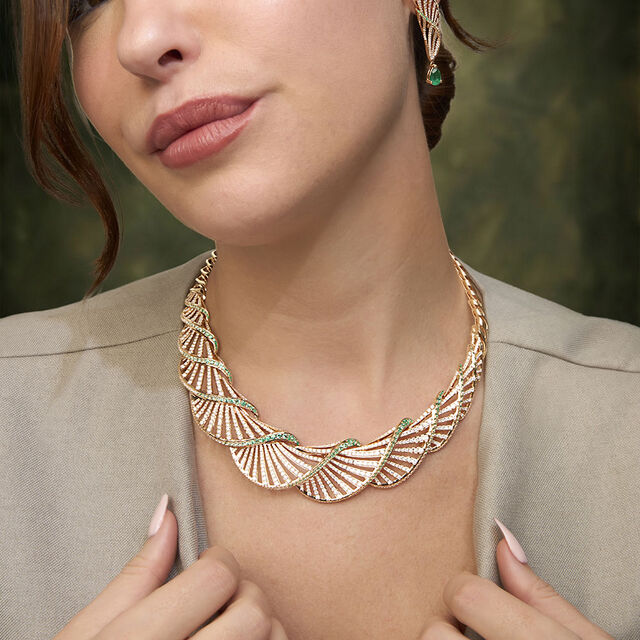Tanishq 18KT Diamond Neckwear with Earrings for Women 2