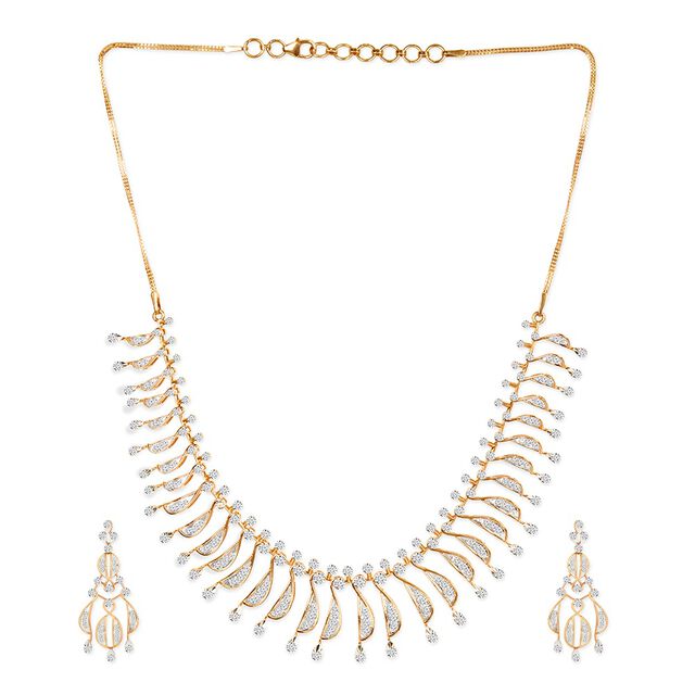 Tanishq 18KT Diamond Neckwear and Earring Set for Women 