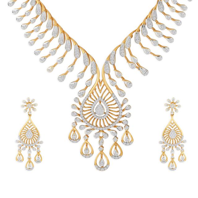 Tanishq 18KT Diamond Neckwear & Earring Set for Women 2