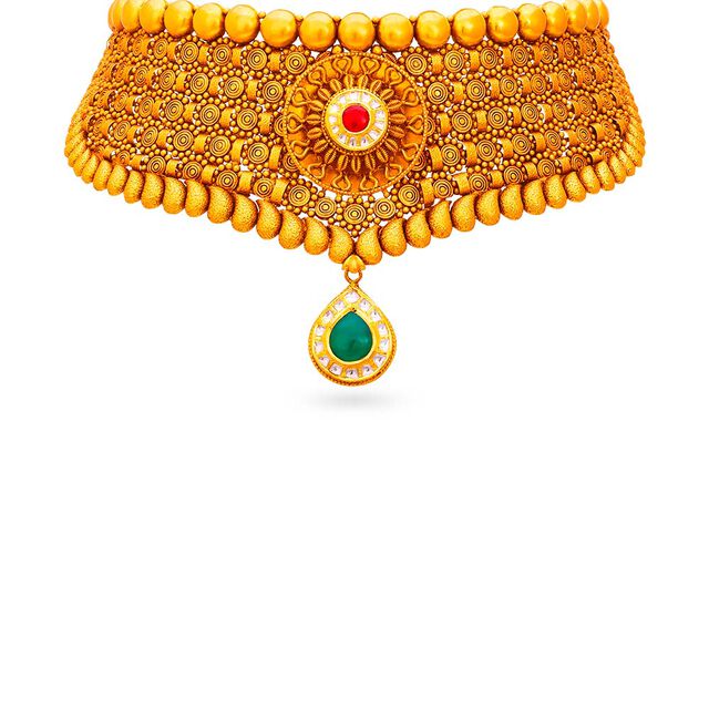 Tanishq 22 Karat Gold Necklace Set for Women 3
