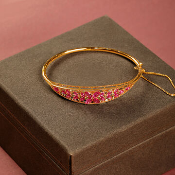Tanishq 22 Karat Gold Bangle for Women