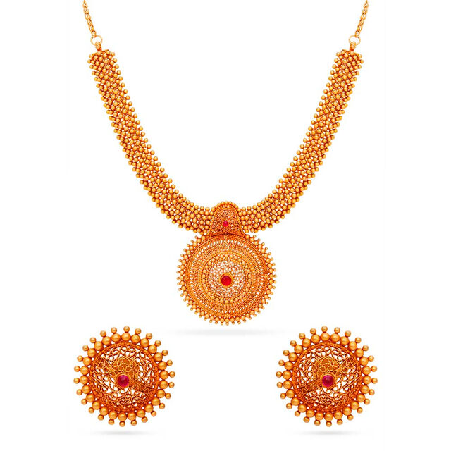Tanishq 22KT  Gold Necklace Set  for Women 2