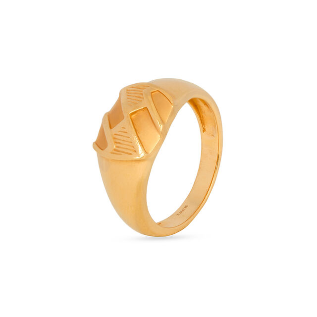 Lustrous 22 Karat Yellow Gold Finger Ring 3