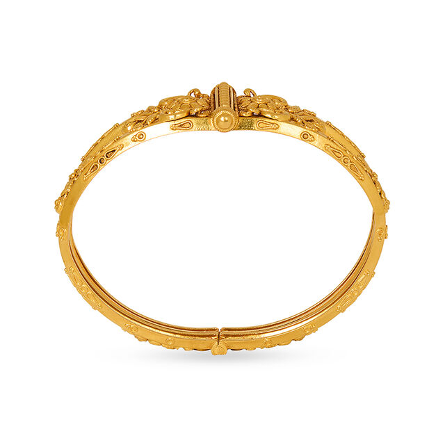 Queenly 22 Karat Yellow Gold Floral Carved Bangle 5
