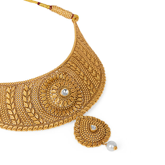 Queenly Rawa Work Leaf Motif Gold Necklace Set 4