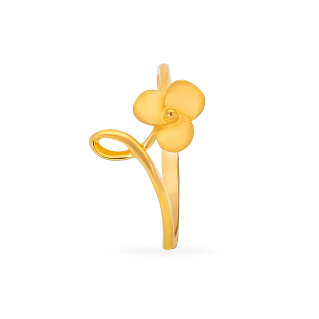 Tanishq 22KT  Gold Finger Ring  for Women