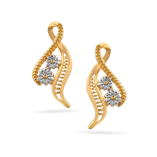 Tanishq 22KT  Gold Pendant and Earrings Set  for Women 