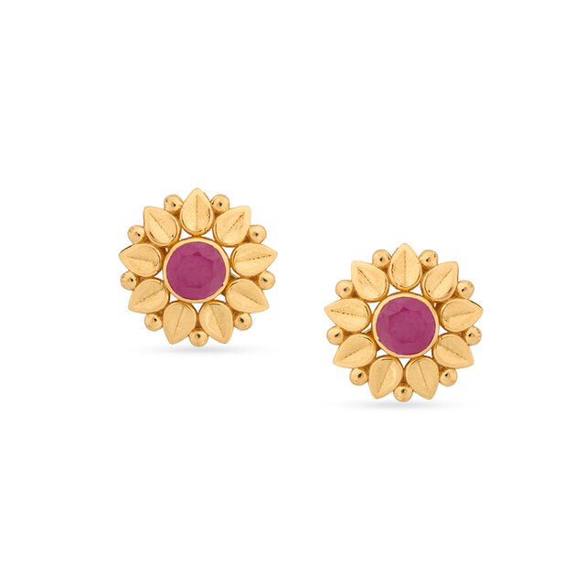 Sleek Gold Stud Earrings 