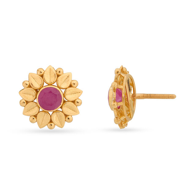 Sleek Gold Stud Earrings 2