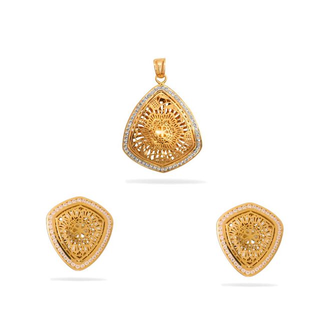 Tanishq 22KT Gold Pendant and Earrings Set for Women 