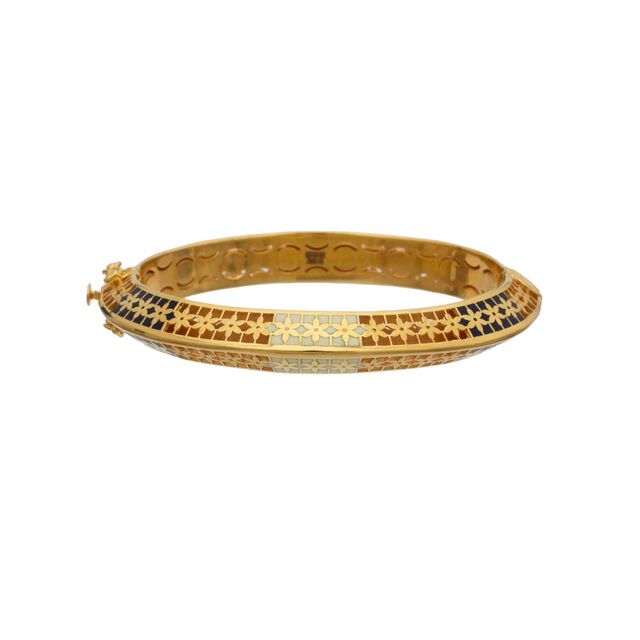 Traditional Oval Design Gold Bangle