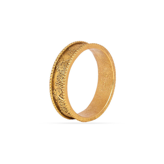 Tanishq 22KT Gold Finger Ring for Women 2