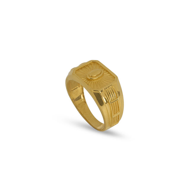 Tanishq 22KT Gold Finger Ring for Women 