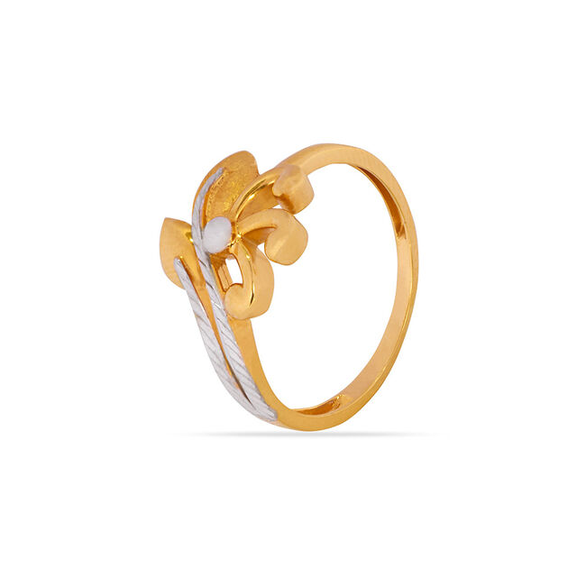Tanishq 22KT Gold Finger Ring for Women 2