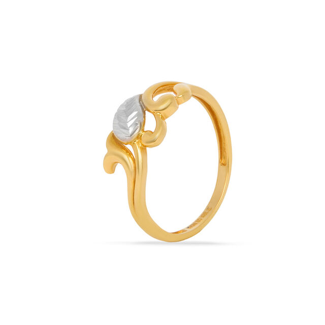 Tanishq 22KT Gold Finger Ring for Women 2