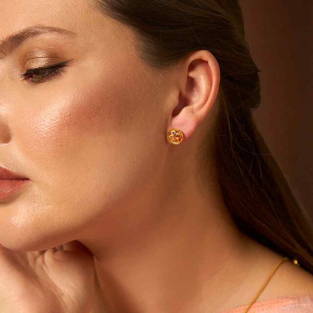 Tanishq 22KT Gold Stud Earring for Women 2