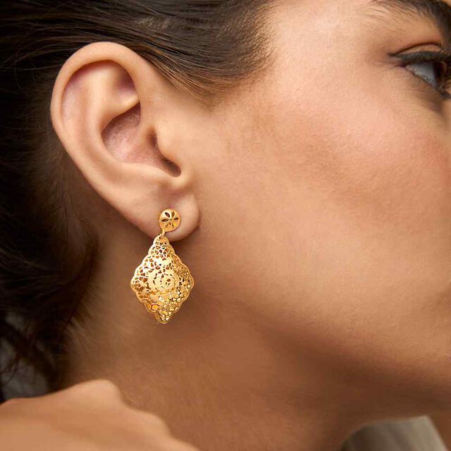 Tanishq 22KT Gold Drop Earring for Women 2