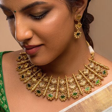 Tanishq 22KT  Gold Necklace Set  for Women