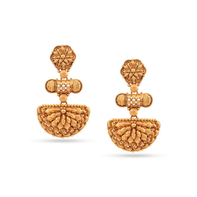 Kerala Style Gold Earrings 2