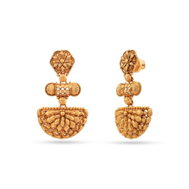 Kerala Style Gold Earrings 5