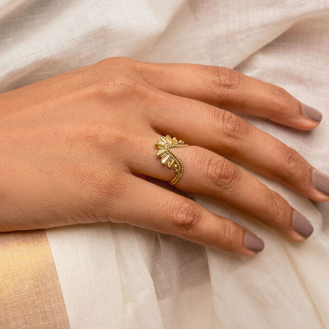 Finger Ring Design Umbrella Ring Tanishq Tanishq Gold Modern Gold