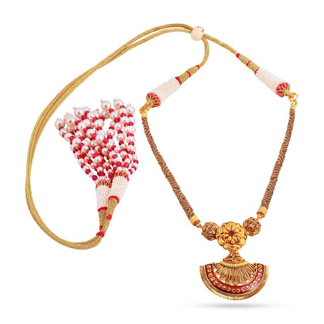 Pookalam Inspired Gold Necklace 3