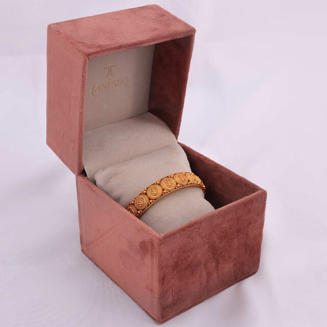 Tanishq 22 Karat Gold Bangle for Women 4